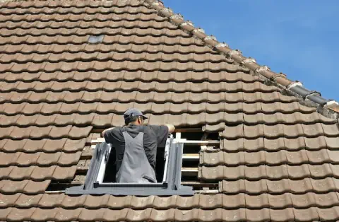 Pose de velux - Vogüé
